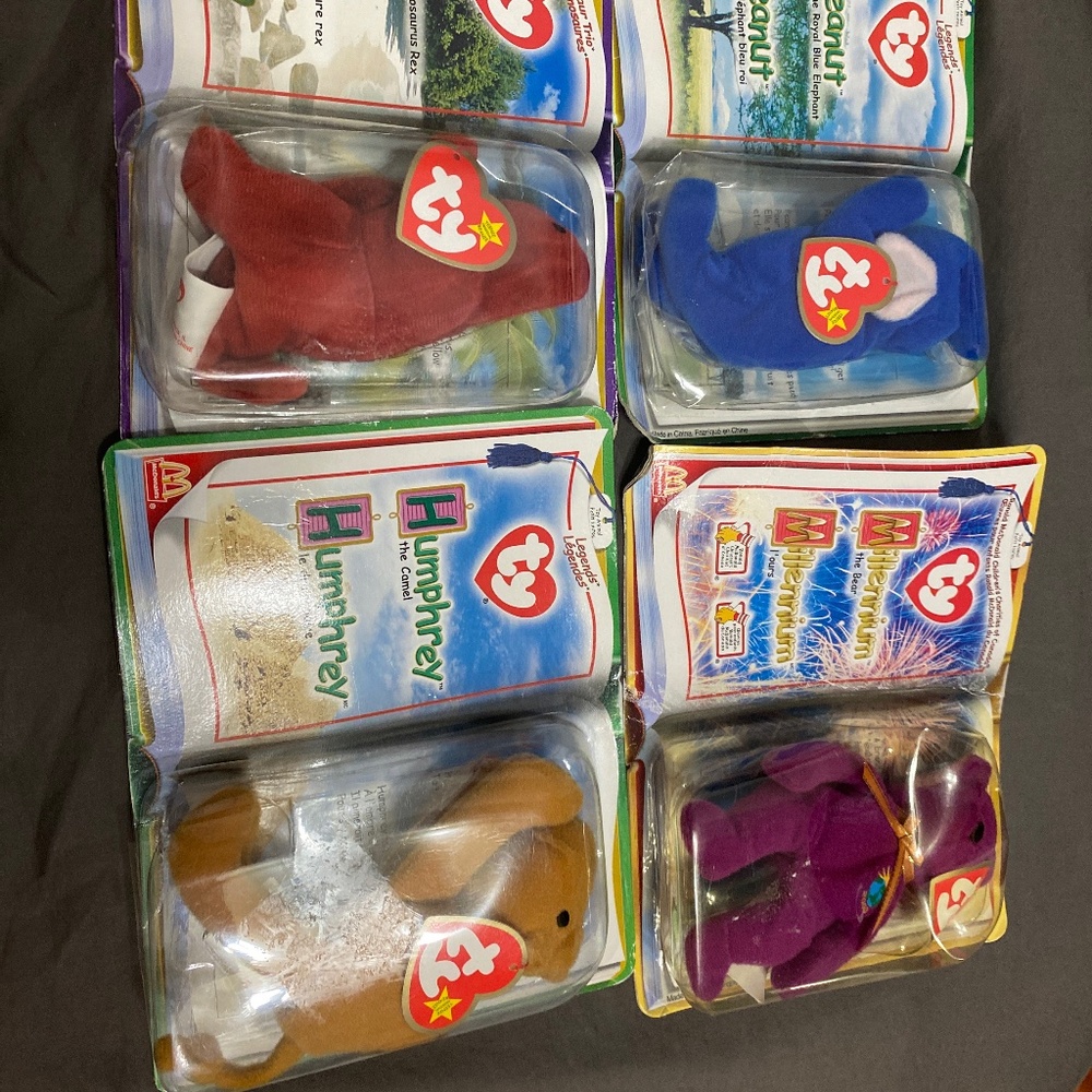 Collection rare find McDonalds collection toys: Penut,Rex,Millennium, Hu…
